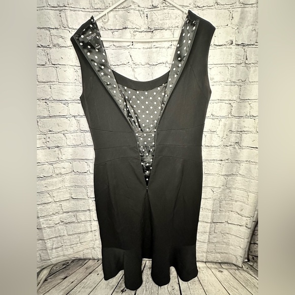 White House Black Market Dress 8 Petite Black Sleeveless Peplum Midi Sheath Dots - Picture 6 of 9
